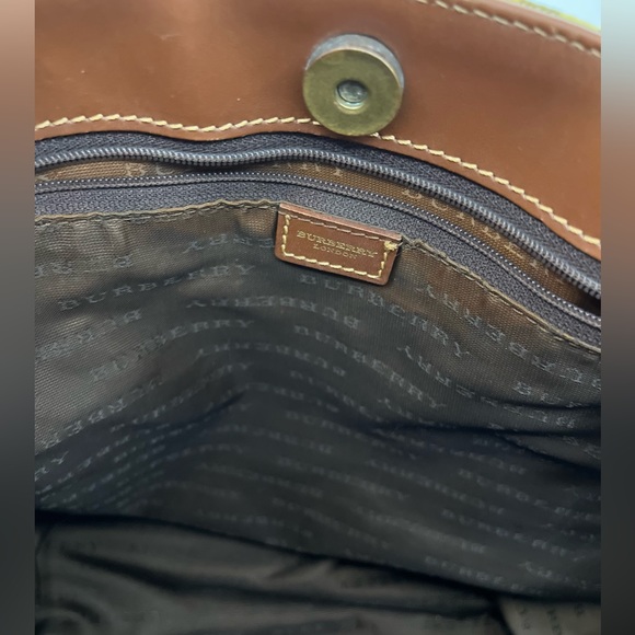 BURBERRY TOTE - Picture 5 of 11